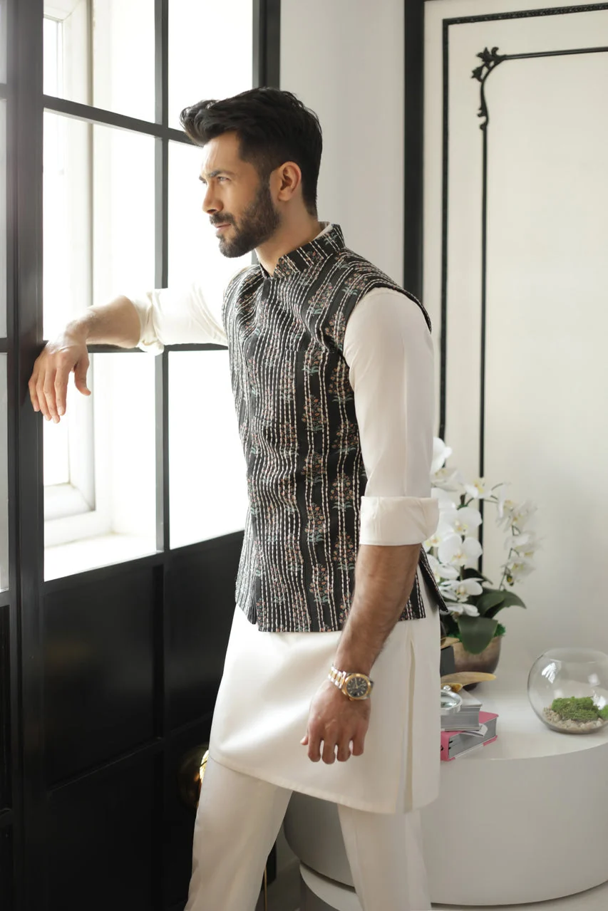 Kantha Embroidered Raw Silk Waist Coat - Image 4