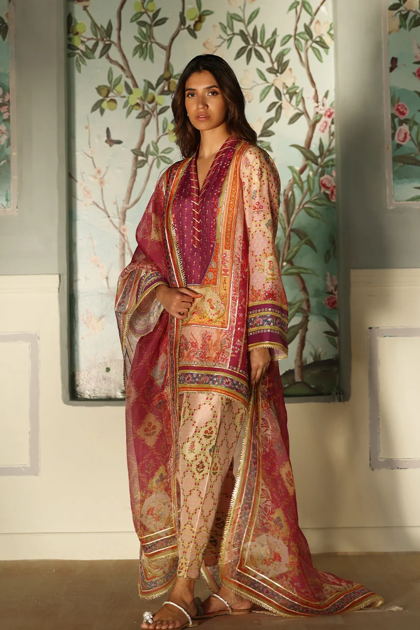 Lyana (A) - Image 8
